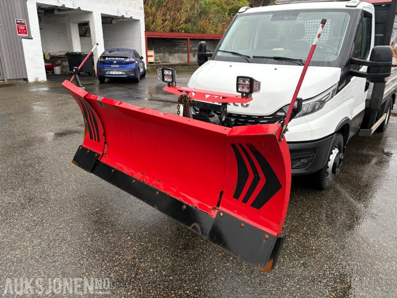 2019 Iveco Daily planbil m/ Hilltip IceStriker og Western Wide-Out brøyteplog - Грузовик бортовой/ Платформа: фото 5 2019 Iveco Daily planbil m/ Hilltip IceStriker og Western Wide-Out brøyteplog - Грузовик бортовой/ Платформа: фото 5