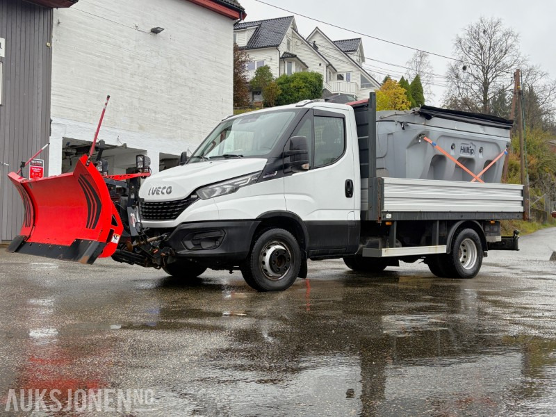 2019 Iveco Daily planbil m/ Hilltip IceStriker og Western Wide-Out brøyteplog - Грузовик бортовой/ Платформа: фото 1 2019 Iveco Daily planbil m/ Hilltip IceStriker og Western Wide-Out brøyteplog - Грузовик бортовой/ Платформа: фото 1