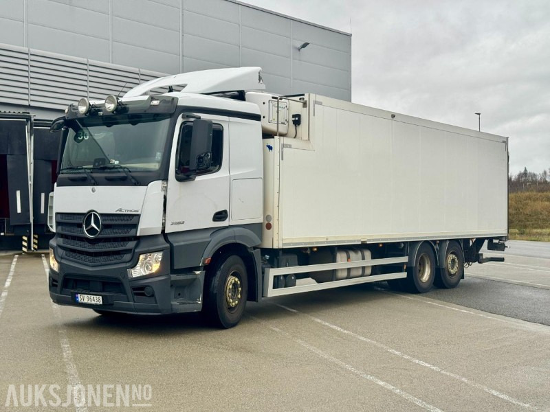 Грузовик с закрытым кузовом 2019 Mercedes-Benz ACTROS 2553L 6X2 - Skapbil - Eu-godkjent til 06/26 - Km: 278353: фото 1