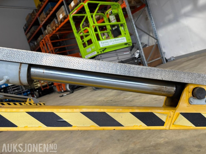 2019 OMMELIFT 1700EXB 17M ARBEIDSHØYDE. HYDRAULISK FREMDRIFT в лизинг 2019 OMMELIFT 1700EXB 17M ARBEIDSHØYDE. HYDRAULISK FREMDRIFT: фото 16