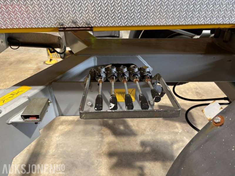 2019 OMMELIFT 1700EXB 17M ARBEIDSHØYDE. HYDRAULISK FREMDRIFT в лизинг 2019 OMMELIFT 1700EXB 17M ARBEIDSHØYDE. HYDRAULISK FREMDRIFT: фото 11