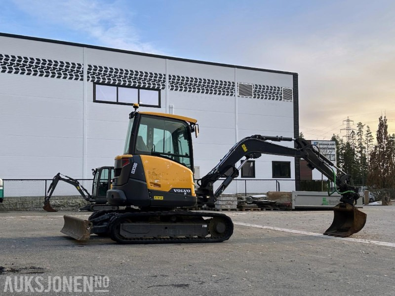 2019 VOLVO ECR50D MINIGRAVER 5 TONN STEELWRIST TILTROTATOR S40 1945 TIMER - Мини-экскаватор: фото 4 2019 VOLVO ECR50D MINIGRAVER 5 TONN STEELWRIST TILTROTATOR S40 1945 TIMER - Мини-экскаватор: фото 4
