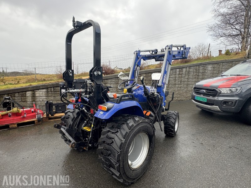 2021 Farmtrac 26H 4WD - KUN 98 timer! - mye tilbehør / ekstra utstyr| - Трактор: фото 3 2021 Farmtrac 26H 4WD - KUN 98 timer! - mye tilbehør / ekstra utstyr| - Трактор: фото 3