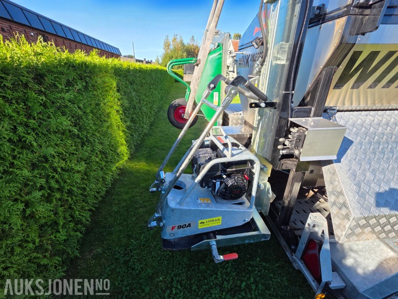 2024 Brian James Trailers A-Type asfalthenger med 2021 Svepac F 90A vibroplate 2.9kW, 2022 Honda EU22i strømaggregat og utstyr - Строительное оборудование: фото 5 2024 Brian James Trailers A-Type asfalthenger med 2021 Svepac F 90A vibroplate 2.9kW, 2022 Honda EU22i strømaggregat og utstyr - Строительное оборудование: фото 5