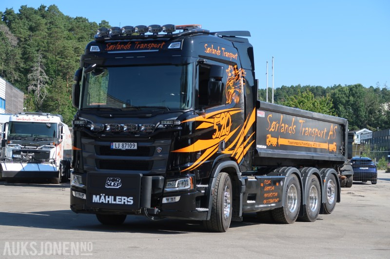 2024 Scania R590 8x4 brøyterigget krokbil m/ 24t JOAB krok - 12 000 km - serviceavtale - Крюковой мультилифт: фото 3 2024 Scania R590 8x4 brøyterigget krokbil m/ 24t JOAB krok - 12 000 km - serviceavtale - Крюковой мультилифт: фото 3