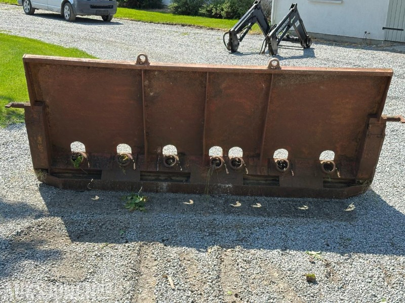 3meter Stubbebryter med 8 tenner - dyrkeskjær til doser - Строительное оборудование: фото 4 3meter Stubbebryter med 8 tenner - dyrkeskjær til doser - Строительное оборудование: фото 4