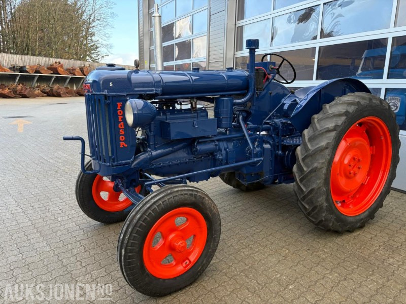 Ford Fordson-Stegamajor E27N - Трактор: фото 2 Ford Fordson-Stegamajor E27N - Трактор: фото 2