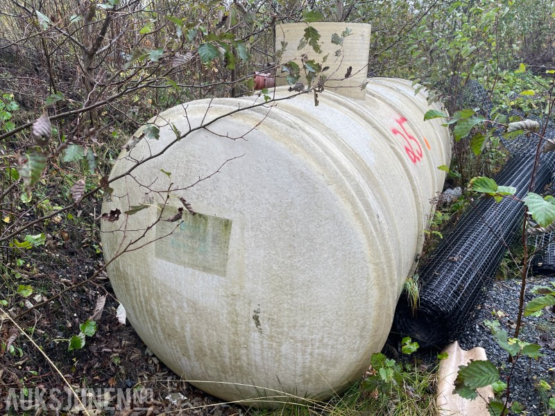 Glassfibertank på 9 m3 - Строительное оборудование: фото 2 Glassfibertank på 9 m3 - Строительное оборудование: фото 2
