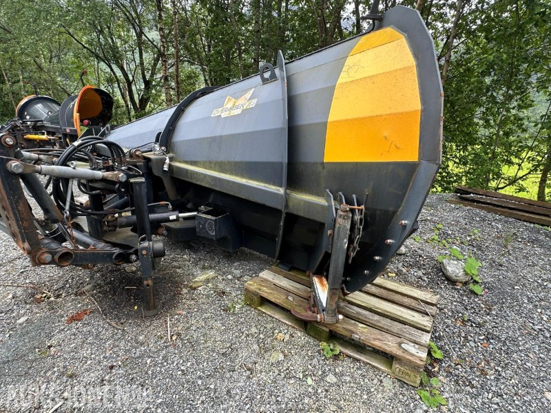 2015 Øveraasen Diagonalplog DHS-285 med paralellogram, hydraulisk løft og sving - Грузовик: фото 5 2015 Øveraasen Diagonalplog DHS-285 med paralellogram, hydraulisk løft og sving - Грузовик: фото 5