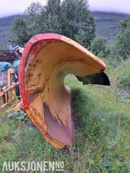 GMI LDA 265 DIAGONALPLOG M/SVING - Грузовик: фото 1 GMI LDA 265 DIAGONALPLOG M/SVING - Грузовик: фото 1