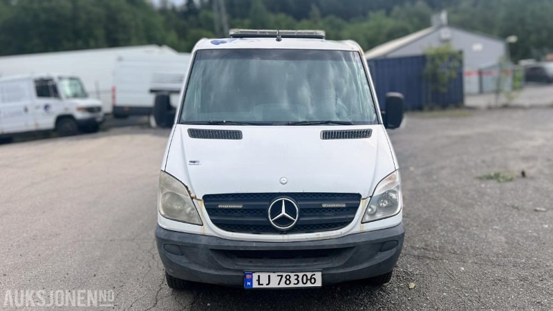 2007 Mercedes-Benz Sprinter 518 CDI | Spylebil | 184 hk | Komplett rigg med tank og slangetromler - Коммунальная/ Специальная техника: фото 2 2007 Mercedes-Benz Sprinter 518 CDI | Spylebil | 184 hk | Komplett rigg med tank og slangetromler - Коммунальная/ Специальная техника: фото 2
