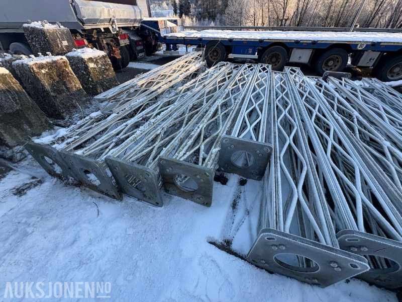 Lattix sikkerhetsmaster 2 stk med 2 stk betongsokler - Строительное оборудование: фото 5 Lattix sikkerhetsmaster 2 stk med 2 stk betongsokler - Строительное оборудование: фото 5