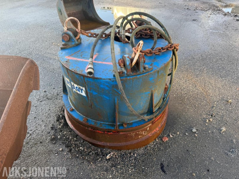 2011 Dynaset hydraulisk magnet. - Навесное оборудование для Строительной техники: фото 2 2011 Dynaset hydraulisk magnet. - Навесное оборудование для Строительной техники: фото 2