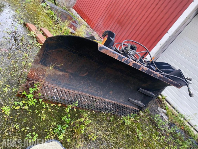 2012 Mito V-plog 3,7 meter - Навесное оборудование для Строительной техники: фото 3 2012 Mito V-plog 3,7 meter - Навесное оборудование для Строительной техники: фото 3