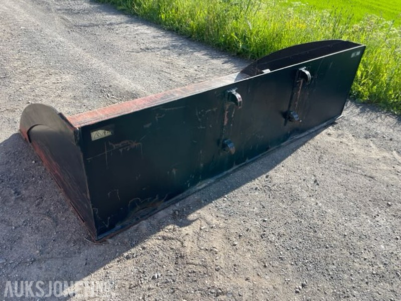2017 LST LBNB25B kombiskuffe med Trima/HMV feste - Навесное оборудование для Строительной техники: фото 4 2017 LST LBNB25B kombiskuffe med Trima/HMV feste - Навесное оборудование для Строительной техники: фото 4