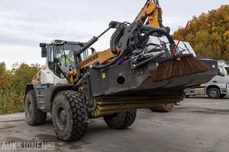 2022 Holms PH/300-3.0 Feiekost - Meget lite brukt - 3 Meters arbeidsbredde - Навесное оборудование для Строительной техники: фото 3 2022 Holms PH/300-3.0 Feiekost - Meget lite brukt - 3 Meters arbeidsbredde - Навесное оборудование для Строительной техники: фото 3