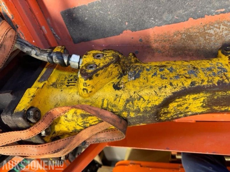 Pigghammer til minigraver Atlas Copco SB 102 / 69 kg / p max 150 bar / feste S30 / 180 modell 2020 - Гидромолот для Мини-экскаваторов: фото 2 Pigghammer til minigraver Atlas Copco SB 102 / 69 kg / p max 150 bar / feste S30 / 180 modell 2020 - Гидромолот для Мини-экскаваторов: фото 2