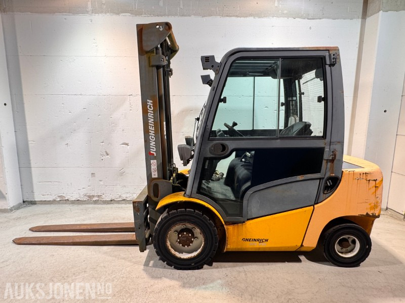2007 Jungheinrich DFG 430 Motvektstruck 3000KG, 2853 timer - Погрузочно-разгрузочная техника: фото 2 2007 Jungheinrich DFG 430 Motvektstruck 3000KG, 2853 timer - Погрузочно-разгрузочная техника: фото 2