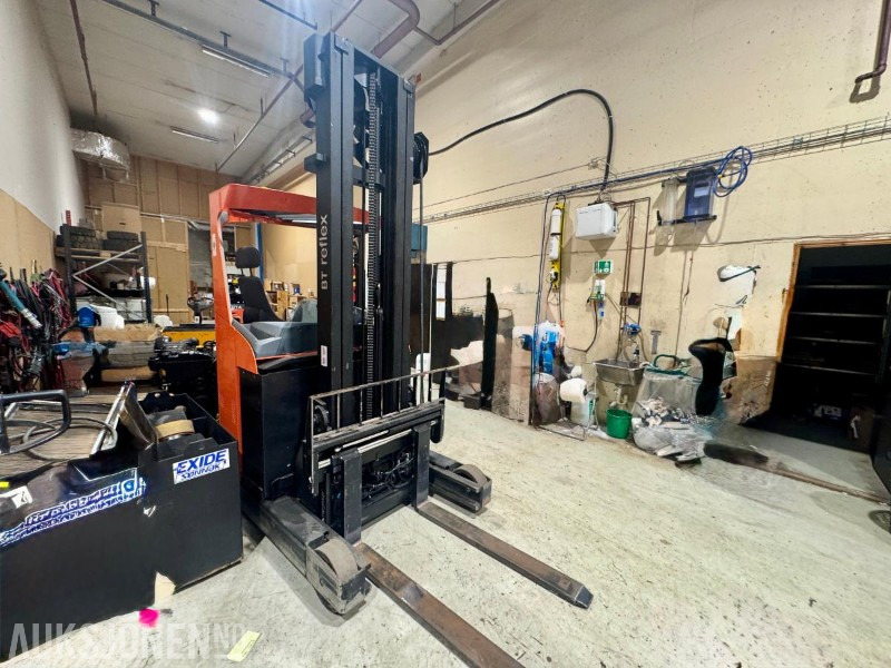 2016 Toyota BT Reflex – Skyvemasttruck - Timer: 9720 - Погрузочно-разгрузочная техника: фото 2 2016 Toyota BT Reflex – Skyvemasttruck - Timer: 9720 - Погрузочно-разгрузочная техника: фото 2