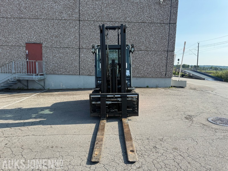 Погрузочно-разгрузочная техника 2019 Toyota 40-8FD45N Dieselmotvektstruck - KUN 1120 timer: фото 8
