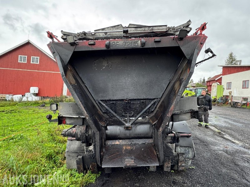 1997 R-R-Trailer asfaltsemi med transportbånd - Прицеп: фото 4 1997 R-R-Trailer asfaltsemi med transportbånd - Прицеп: фото 4
