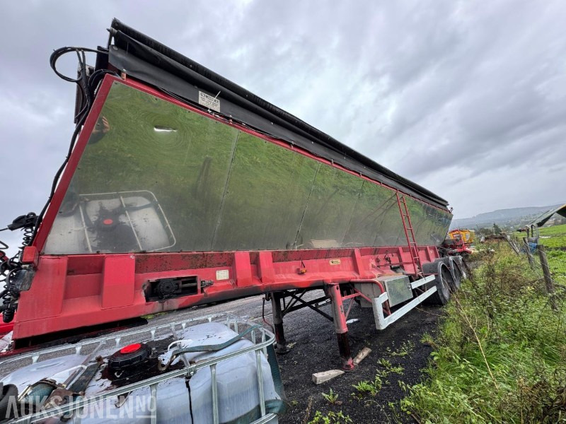 1997 R-R-Trailer asfaltsemi med transportbånd - Прицеп: фото 2 1997 R-R-Trailer asfaltsemi med transportbånd - Прицеп: фото 2