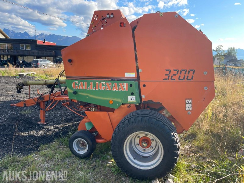 1999 Gallignani 3200 Rundballepresse selges som reparasjons objekt - Сельскохозяйственная техника: фото 4 1999 Gallignani 3200 Rundballepresse selges som reparasjons objekt - Сельскохозяйственная техника: фото 4