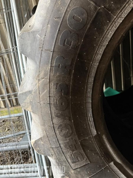 2 stk.Framhjul til traktor Dimensjon 540/65R30 - Сельскохозяйственная техника: фото 3 2 stk.Framhjul til traktor Dimensjon 540/65R30 - Сельскохозяйственная техника: фото 3