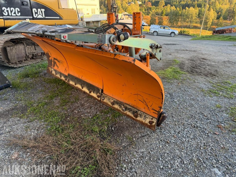 2000 Hydrac LB 300 Snøskjær - Сельскохозяйственная техника: фото 1 2000 Hydrac LB 300 Snøskjær - Сельскохозяйственная техника: фото 1
