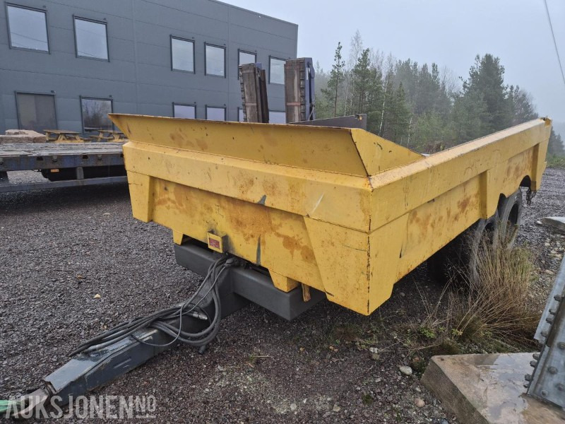 2007 Foss-Eik 5.100, dumperhenger - Сельскохозяйственная техника: фото 1 2007 Foss-Eik 5.100, dumperhenger - Сельскохозяйственная техника: фото 1