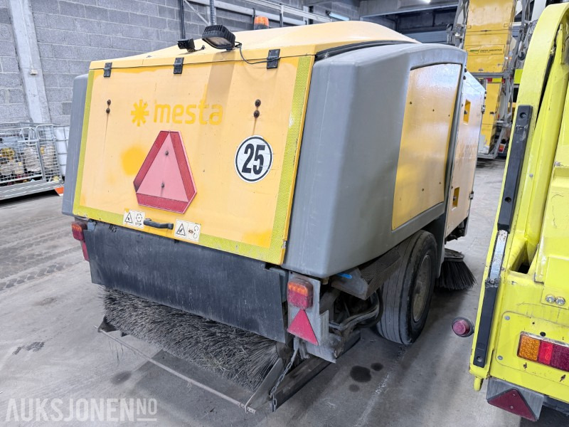 2008 Schmidt Broddway WASA 300 feiemaskin - Сельскохозяйственная техника: фото 4 2008 Schmidt Broddway WASA 300 feiemaskin - Сельскохозяйственная техника: фото 4