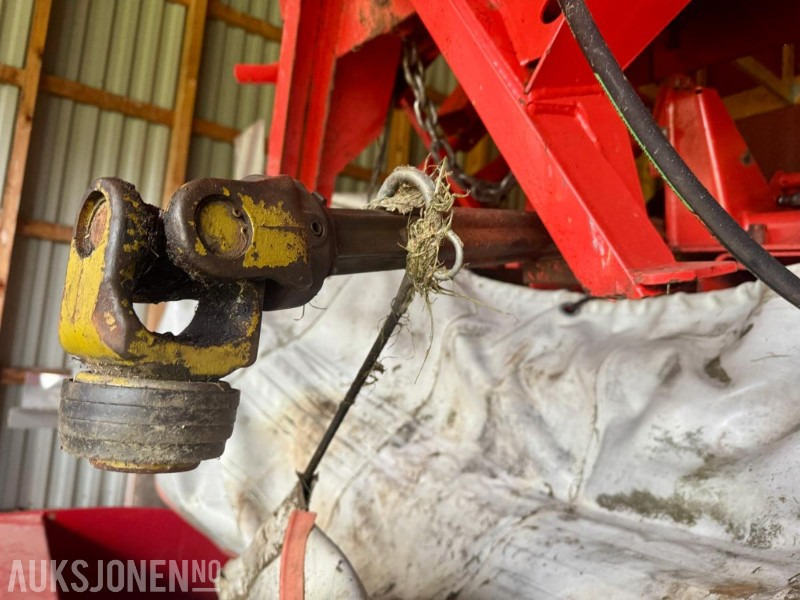 2009 Kuhn FC313F-FF Slåmaskin med Krimper - Сельскохозяйственная техника: фото 5 2009 Kuhn FC313F-FF Slåmaskin med Krimper - Сельскохозяйственная техника: фото 5