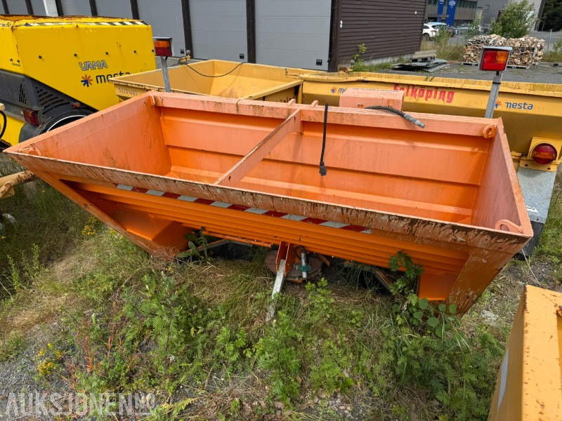 2013 Rasco TRP 1,5 Traktorspreder - Сельскохозяйственная техника: фото 2 2013 Rasco TRP 1,5 Traktorspreder - Сельскохозяйственная техника: фото 2