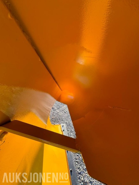 Сельскохозяйственная техника 2015 Steinsland SP 2700 - Spissplog med paralellogram - Feste for brøyteplate - Nymalt: фото 11