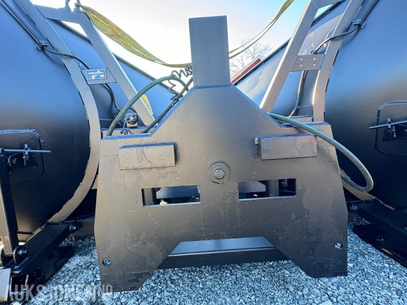 Сельскохозяйственная техника 2015 Steinsland SP 2700 - Spissplog med paralellogram - Feste for brøyteplate - Nymalt: фото 16