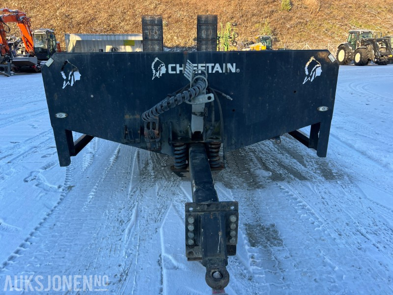 2018 Chief tain Maskintralle 27T m/hydrauliske kjørebruer - Сельскохозяйственная техника: фото 4 2018 Chief tain Maskintralle 27T m/hydrauliske kjørebruer - Сельскохозяйственная техника: фото 4