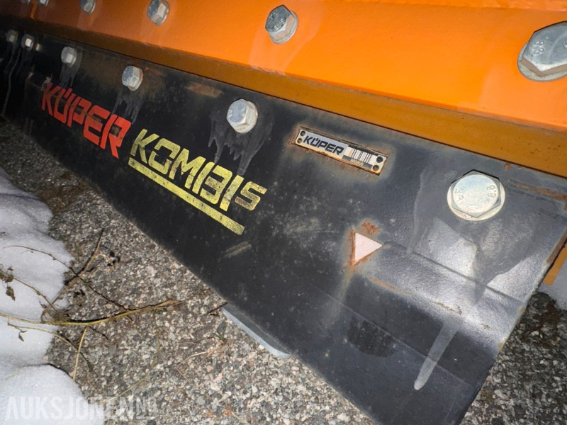 2018 Schmidt MS 27 C snøplog /brøyteskjær - Hydraylisk sving - Bredde 2700 mm - Trepunkts feste - Slepesko - Parkeringsstativ - Сельскохозяйственная техника: фото 4 2018 Schmidt MS 27 C snøplog /brøyteskjær - Hydraylisk sving - Bredde 2700 mm - Trepunkts feste - Slepesko - Parkeringsstativ - Сельскохозяйственная техника: фото 4