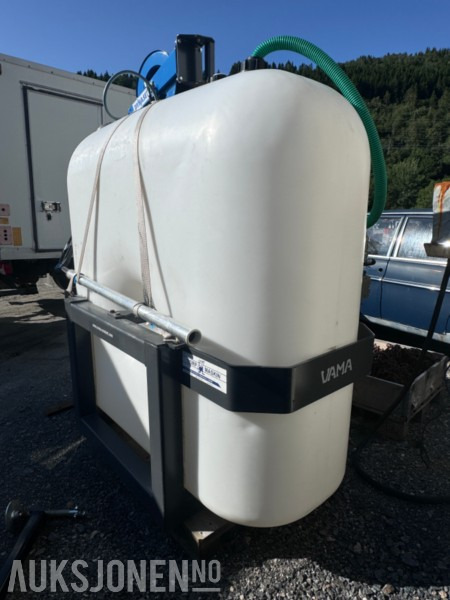 2022 Vama spyleutstyr for montering på traktor EHK 1500 Liter - Trepunktsfeste - Сельскохозяйственная техника: фото 4 2022 Vama spyleutstyr for montering på traktor EHK 1500 Liter - Trepunktsfeste - Сельскохозяйственная техника: фото 4