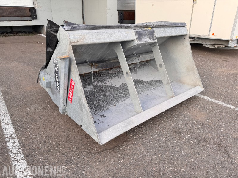 Fransgård STS-1800GA Tallerkenspreder - Сельскохозяйственная техника: фото 1 Fransgård STS-1800GA Tallerkenspreder - Сельскохозяйственная техника: фото 1