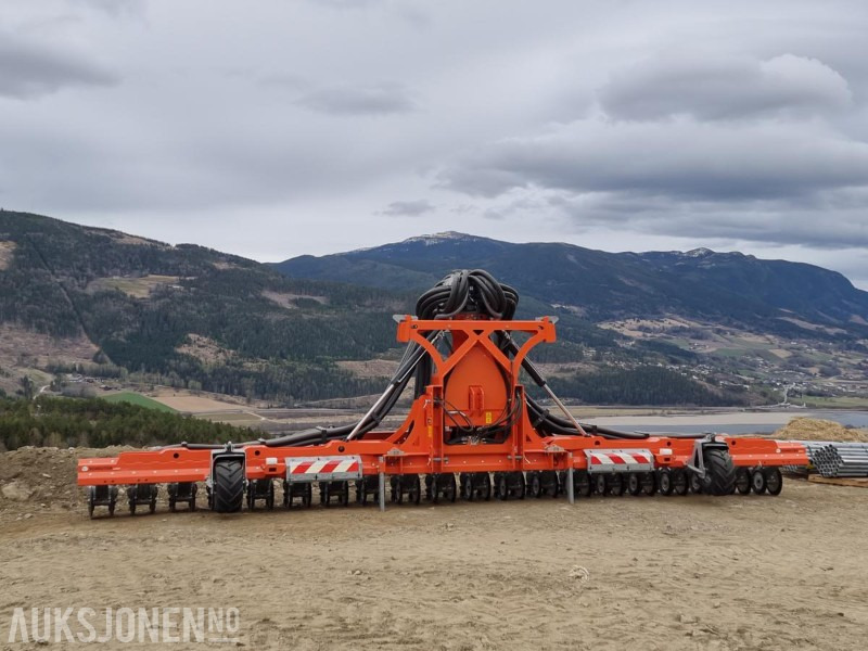 Gjødselnedfeller - Сельскохозяйственная техника: фото 2 Gjødselnedfeller - Сельскохозяйственная техника: фото 2