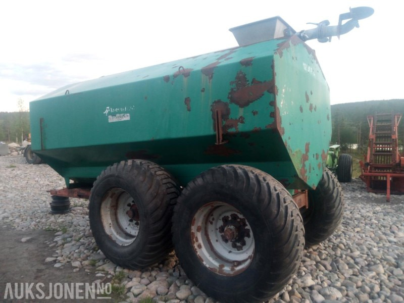 Kverneland 12.000 liter - Сельскохозяйственная техника: фото 1 Kverneland 12.000 liter - Сельскохозяйственная техника: фото 1