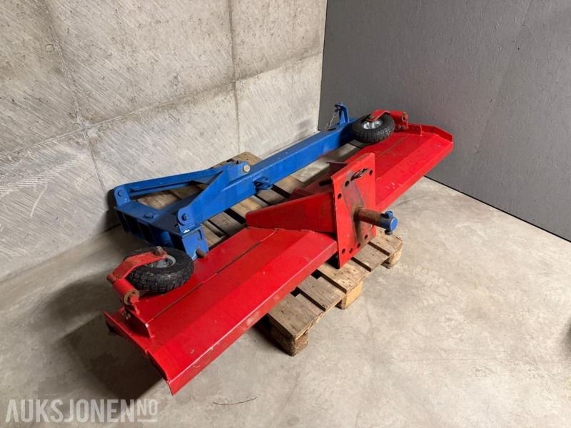 Planringsskjær 2m bredde til traktor - Сельскохозяйственная техника: фото 1 Planringsskjær 2m bredde til traktor - Сельскохозяйственная техника: фото 1