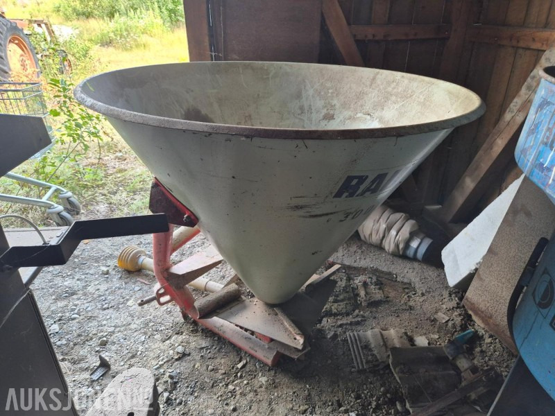 Rauch 300V Gjødselspreder - Сельскохозяйственная техника: фото 1 Rauch 300V Gjødselspreder - Сельскохозяйственная техника: фото 1