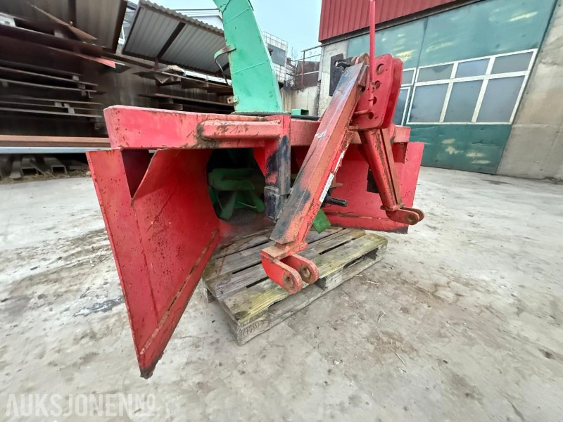 Snøfreser med 3-punktsfeste til traktor – hydraulisk utkaster - Сельскохозяйственная техника: фото 3 Snøfreser med 3-punktsfeste til traktor – hydraulisk utkaster - Сельскохозяйственная техника: фото 3