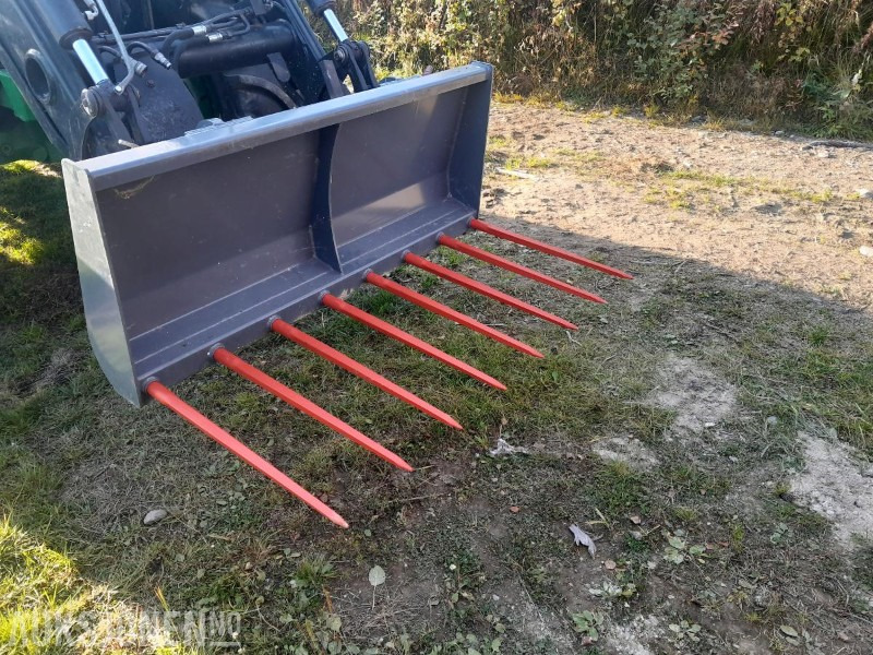 Zagroda silosvans 1,5m bred - Сельскохозяйственная техника: фото 4 Zagroda silosvans 1,5m bred - Сельскохозяйственная техника: фото 4