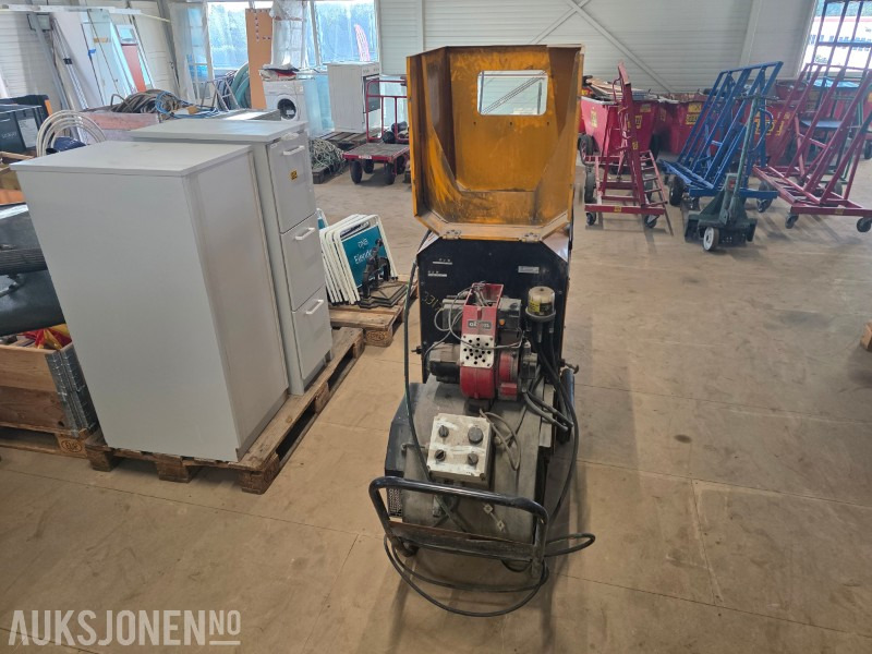 Thermox TB110 90kW Varmluftsaggregat + Weelu T-100 deleaggregat - Строительное оборудование: фото 4 Thermox TB110 90kW Varmluftsaggregat + Weelu T-100 deleaggregat - Строительное оборудование: фото 4