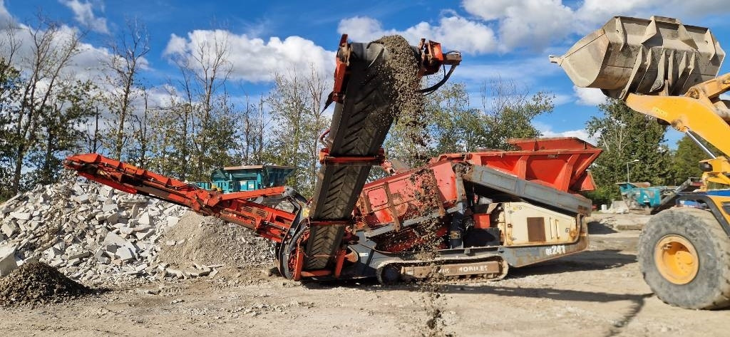 Sandvik QE 241 - Грохот: фото 1 Sandvik QE 241 - Грохот: фото 1