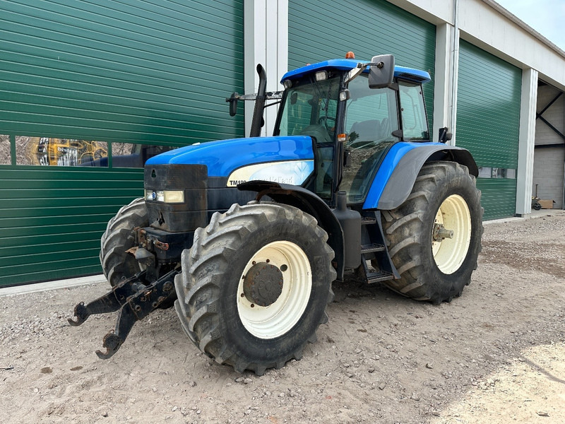 New Holland TM 190 - Трактор: фото 1 New Holland TM 190 - Трактор: фото 1
