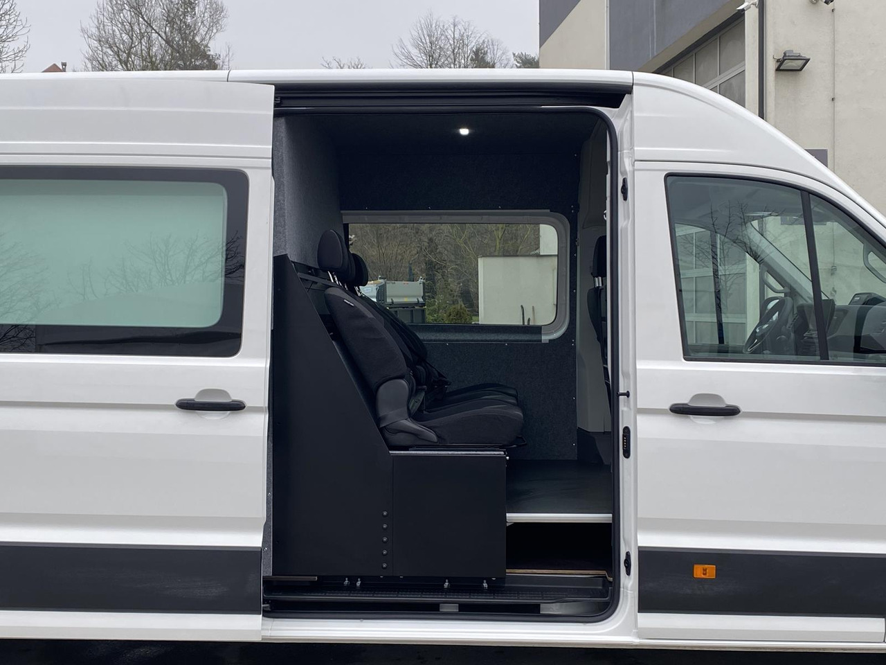 MAN TGE L4H3 180KM | SITZBANK ZWEITE REIHE + FLEXMO EINRICHTUNG - Пассажирский фургон: фото 1 MAN TGE L4H3 180KM | SITZBANK ZWEITE REIHE + FLEXMO EINRICHTUNG - Пассажирский фургон: фото 1