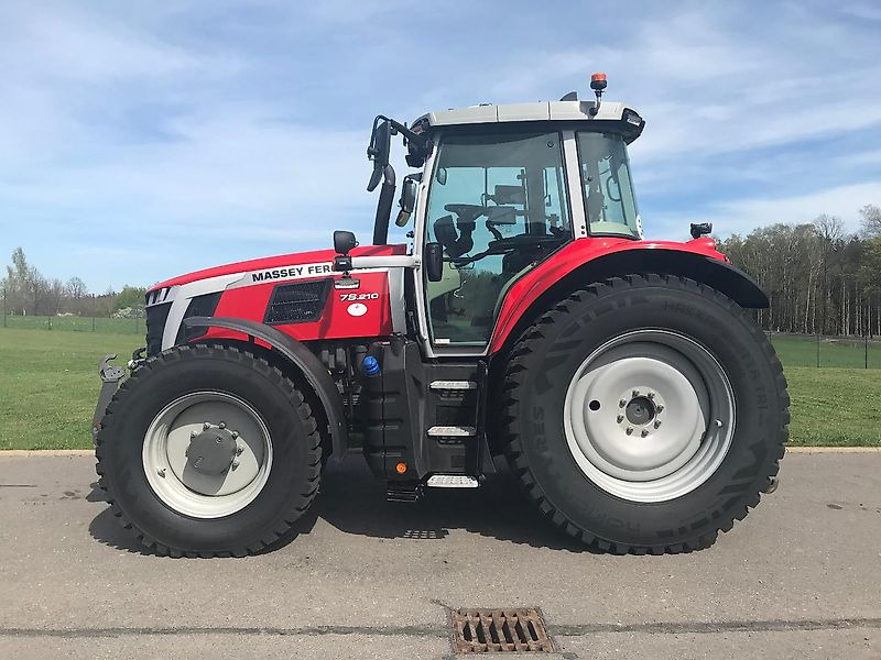 Massey Ferguson MF 7S210 Dyna-VT - Трактор: фото 2 Massey Ferguson MF 7S210 Dyna-VT - Трактор: фото 2
